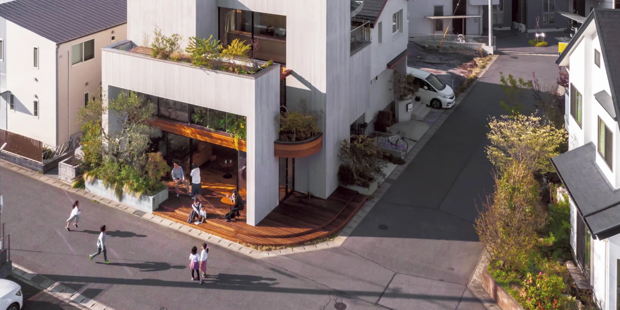 Cover image for A home, an office, and a public space in Japan